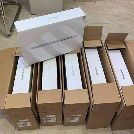 MacBook
