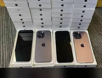 iPhone Liquidation Pallets