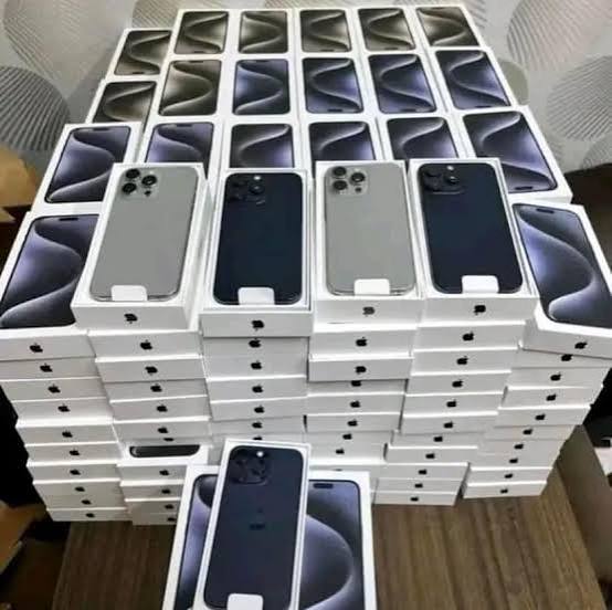iPhone 15 Pro Max Pallet