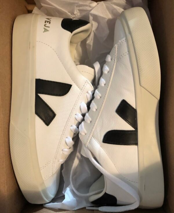 Veja shoe pallets