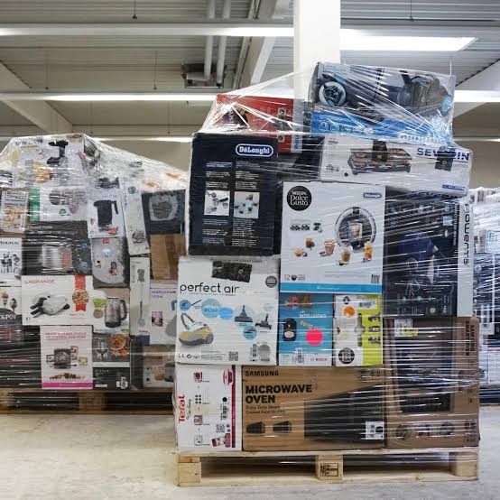 Mixed Electronics Pallets